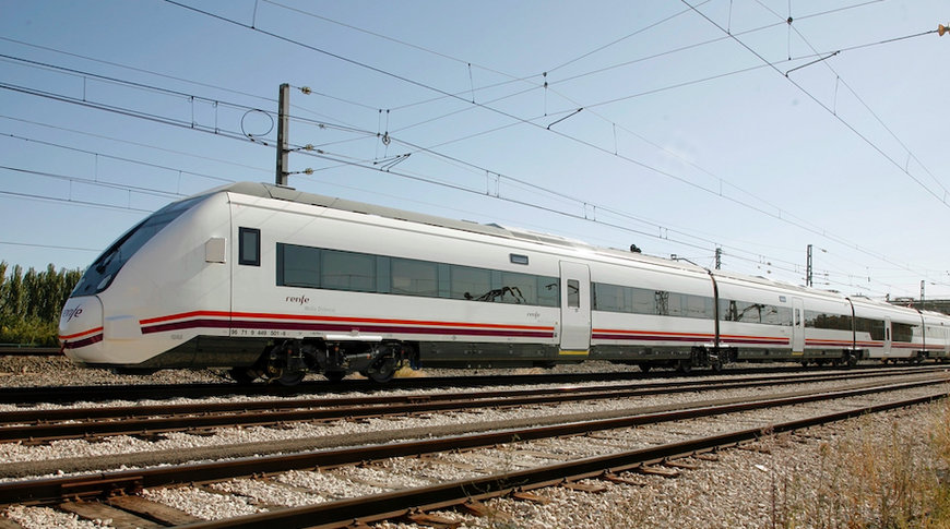 RENFE DECIDE AMPLIAR EN 32 UNIDADES EL CONTRATO DE SUMINISTRO DE TRENES DE MEDIA DISTANCIA